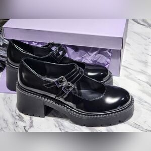 Chunky Mary Jane Shoes 7.5 women's New!